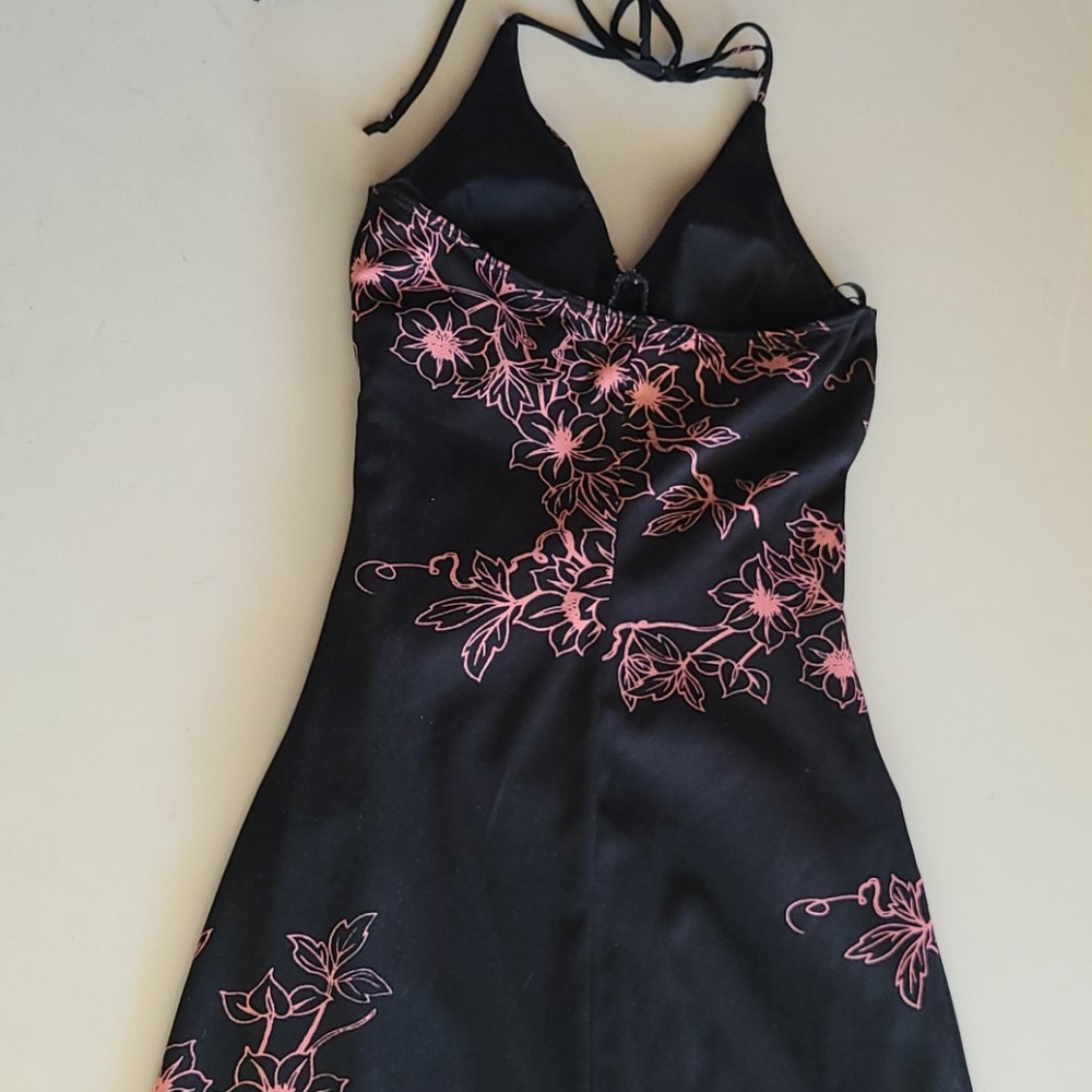 Charlotte russe floral dress black and pink halter Size Small - Picture 4 of 4